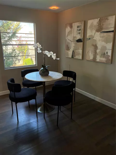 Dining - 1321 E 38th Place B, Tulsa, OK 74105 photo 2 of 4