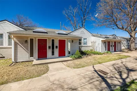 1321 E 38th Place B, Tulsa, OK 74105 photo 3