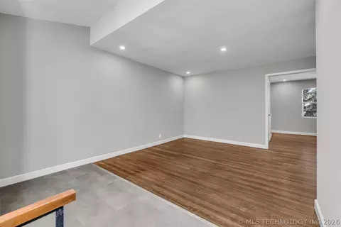 1321 E 38th Place B, Tulsa, OK 74105 photo 8