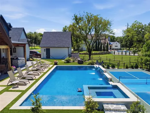 Exterior - 17530 E Anthem Ridge Rd, Owasso, OK 74055 photo 10 of 20