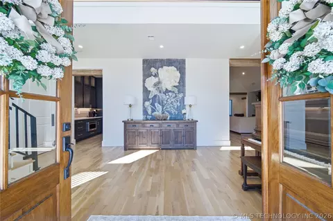 Entry Way - 17530 E Anthem Ridge Rd, Owasso, OK 74055 photo 1 of 6