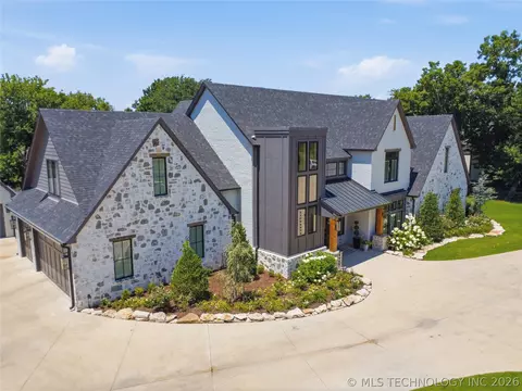 Exterior - 17530 E Anthem Ridge Rd, Owasso, OK 74055 photo 3 of 20