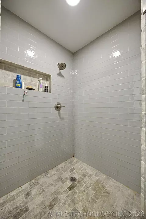 Bath - 632 Blocker Rd, Crowder, OK 74430 photo 6 of 6