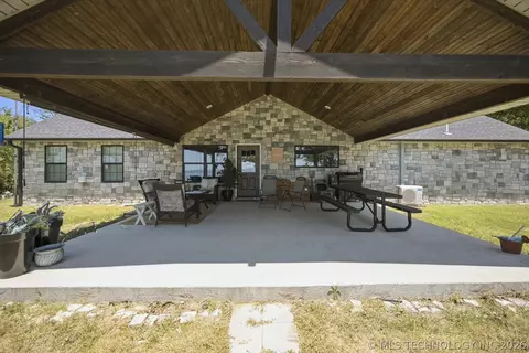 Exterior - 632 Blocker Rd, Crowder, OK 74430 photo 3 of 4