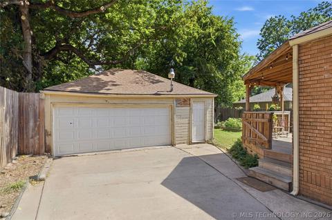 3319 E 8th St, Tulsa, OK 74112 photo 38