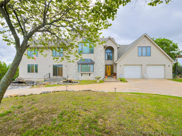 19190 Valley View Ln, Catoosa, OK 74015