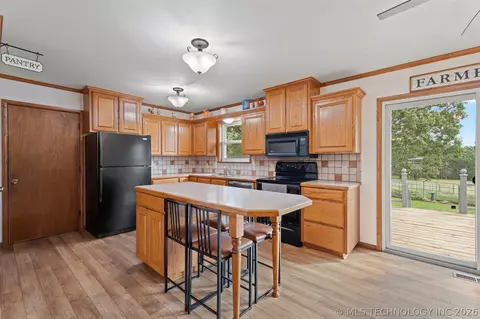 Kitchen - 448010 E 60th Rd, Welch, OK 74369 photo 3 of 3