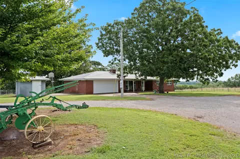 Exterior - 448010 E 60th Rd, Welch, OK 74369 photo 6 of 7