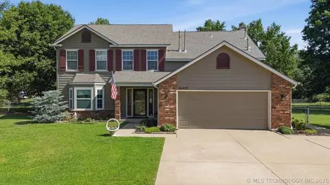 16403 E 89th St N, Owasso, OK 74055