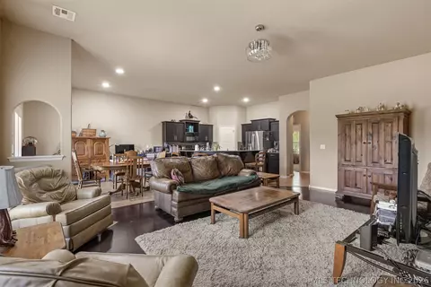 Living - 17415 E 45th St, Tulsa, OK 74134 photo 5 of 5