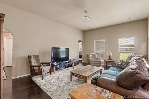 Living - 17415 E 45th St, Tulsa, OK 74134 photo 1 of 5