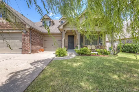 Exterior - 17415 E 45th St, Tulsa, OK 74134 photo 3 of 10