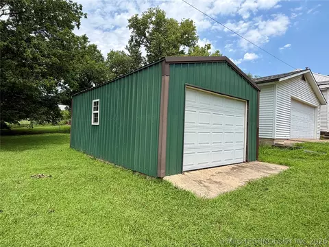 203 N E St, Yale, OK 74085 photo 47