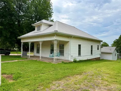 203 N E St, Yale, OK 74085 photo 57
