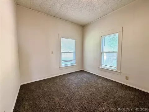 203 N E St, Yale, OK 74085 photo 34