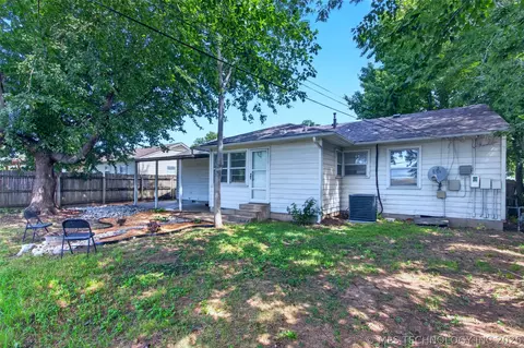 Exterior - 4556 E 28th St, Tulsa, OK 74114 photo 11 of 16