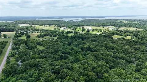 330 E 1210 Rd, Eufaula, OK 74432 photo 13