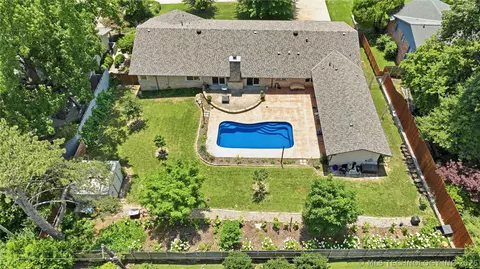 Exterior - 2853 E 35th Pl, Tulsa, OK 74105 photo 5 of 16