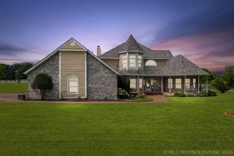 29945 S River Ridge Dr, Catoosa, OK 74015