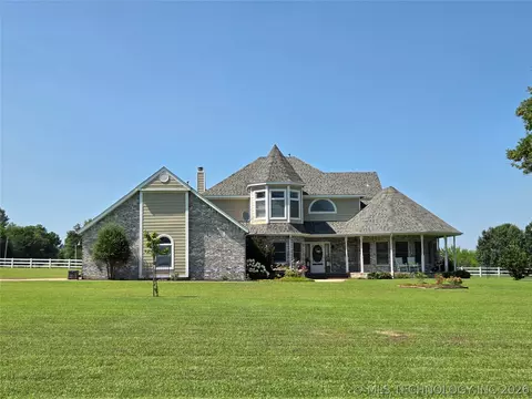 29945 S River Ridge Dr, Catoosa, OK 74015
