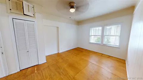 Bedroom - 817 E 15th, Ada, OK 74820 photo 5 of 10