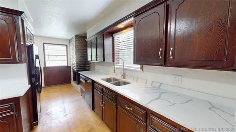 Kitchen - 817 E 15th, Ada, OK 74820 photo 3 of 3