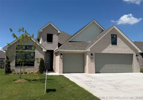 23065 E 107th St S, Broken Arrow, OK 74014 photo 1