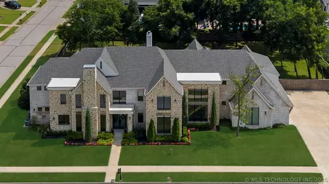 Exterior - 6744 E 123rd St S, Bixby, OK 74008 photo 5 of 13
