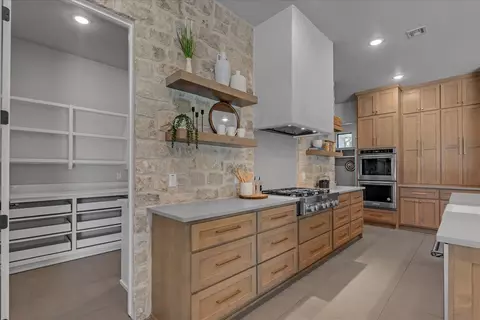 Kitchen - 6744 E 123rd St S, Bixby, OK 74008 photo 7 of 10