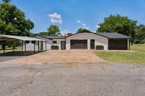 Exterior - 419027 E 1145 Rd, Checotah, OK 74426 photo 1 of 2