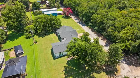 View/Area - 419027 E 1145 Rd, Checotah, OK 74426 photo 2 of 5