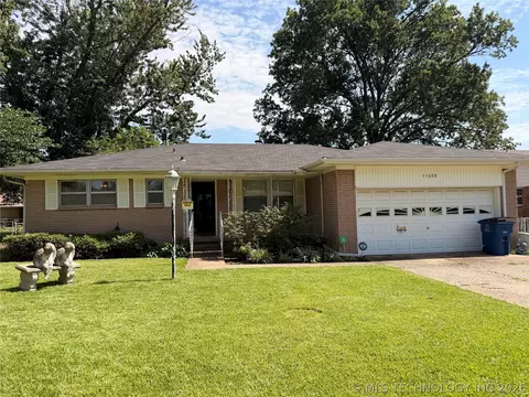 11458 E 6th St, Tulsa, OK 74128
