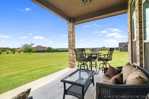Exterior - 3488 Bryan Rd, Durant, OK 74701 photo 3 of 5
