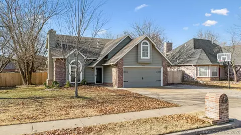 7710 132nd East Ave, Owasso, OK 74055