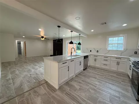 Kitchen - 1146 E 50th Place North N, Tulsa, OK 74126 photo 3 of 3
