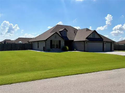 14243 N 70th East Ave, Collinsville, OK 74021