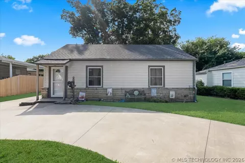 2131 S Oswego Ave, Tulsa, OK 74114