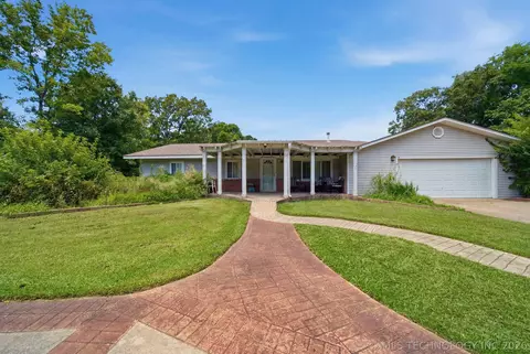 Exterior - 61050 E 340 Rd, Grove, OK 74344 photo 5 of 11