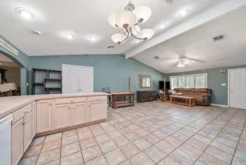 Other - 61050 E 340 Rd, Grove, OK 74344 photo 4 of 15