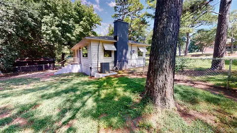 Exterior - 1427 Pine, Ada, OK 74820 photo 3 of 5