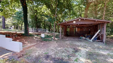 Exterior - 1427 Pine, Ada, OK 74820 photo 5 of 5