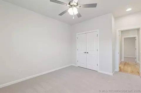Bedroom - 754 E 149th St S, Glenpool, OK 74033 photo 12 of 13