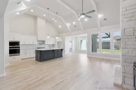 Other - 754 E 149th St S, Glenpool, OK 74033 photo 1 of 12