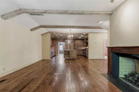 Living - 1508 E 31st St, Tulsa, OK 74105 photo 6 of 10
