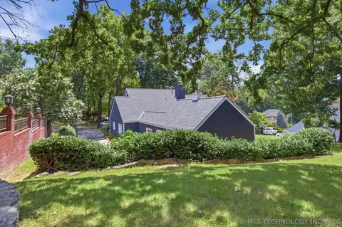 Exterior - 3319 E 99th St, Tulsa, OK 74137 photo 12 of 18