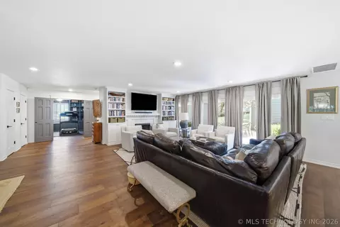 Living - 3319 E 99th St, Tulsa, OK 74137 photo 5 of 7