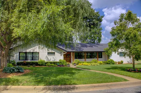 4512 S Lewis Pl, Tulsa, OK 74105