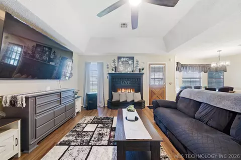 Other - 8809 E 95th St, Tulsa, OK 74133 photo 2 of 7