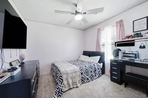 Bedroom - 8809 E 95th St, Tulsa, OK 74133 photo 4 of 5