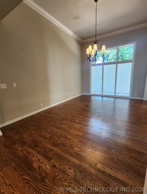 Dining - 5101 E 79th St, Tulsa, OK 74136 photo 2 of 2